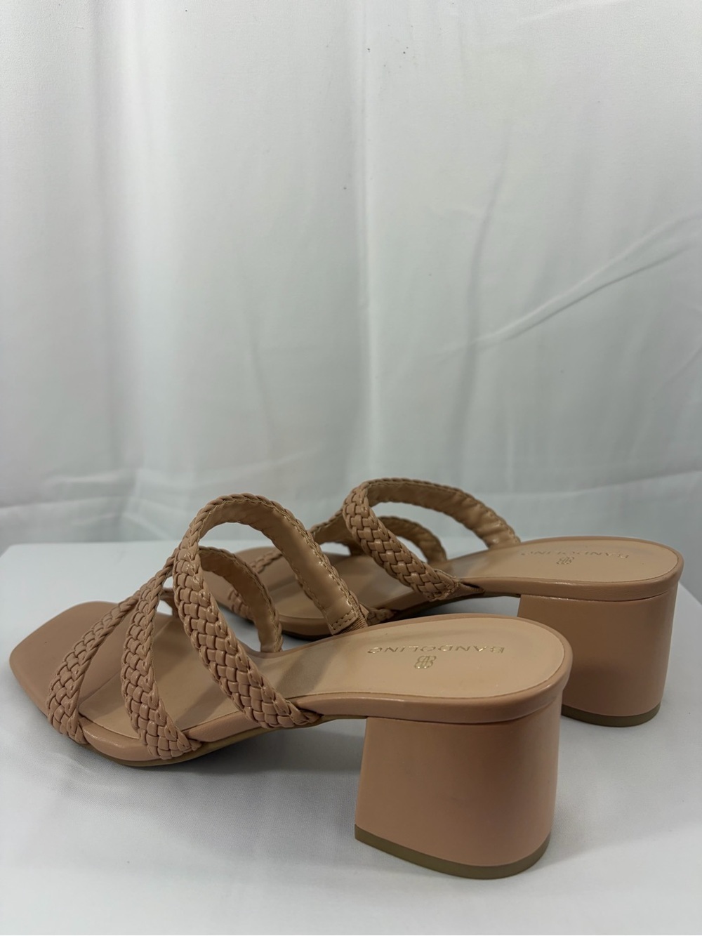 NWT Bandolino Women’s Size 7 Tan Braided Strappy Block Heel Sandals - Picture 4 of 7